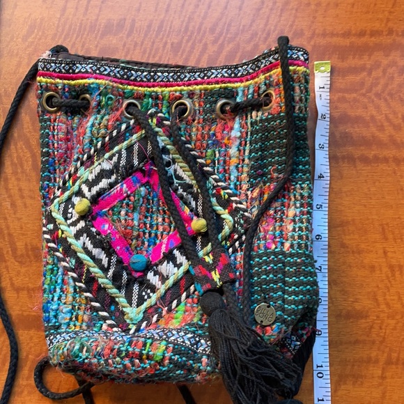 Billabong Patterned Purse/ Small Bag/ Satchel 💜💙❤️ - Picture 3 of 12